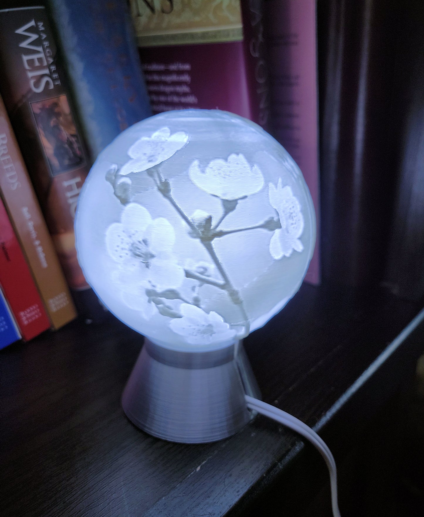 March Birth Month Flower Light Globe - Daffodil, Sakura (Cherry Blossom)