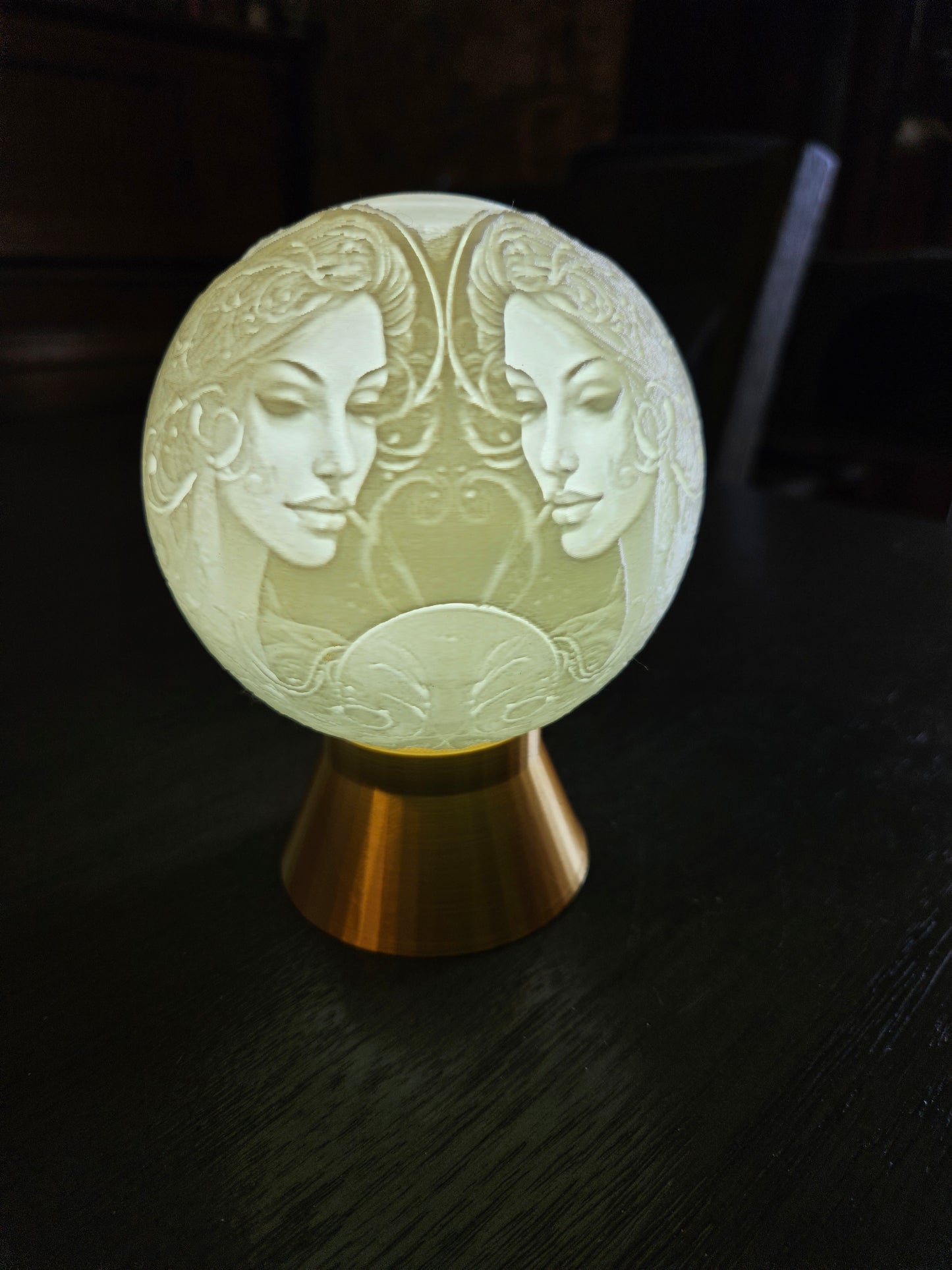 Gemini Zodiac Light Globe - May 21 - Jun 20
