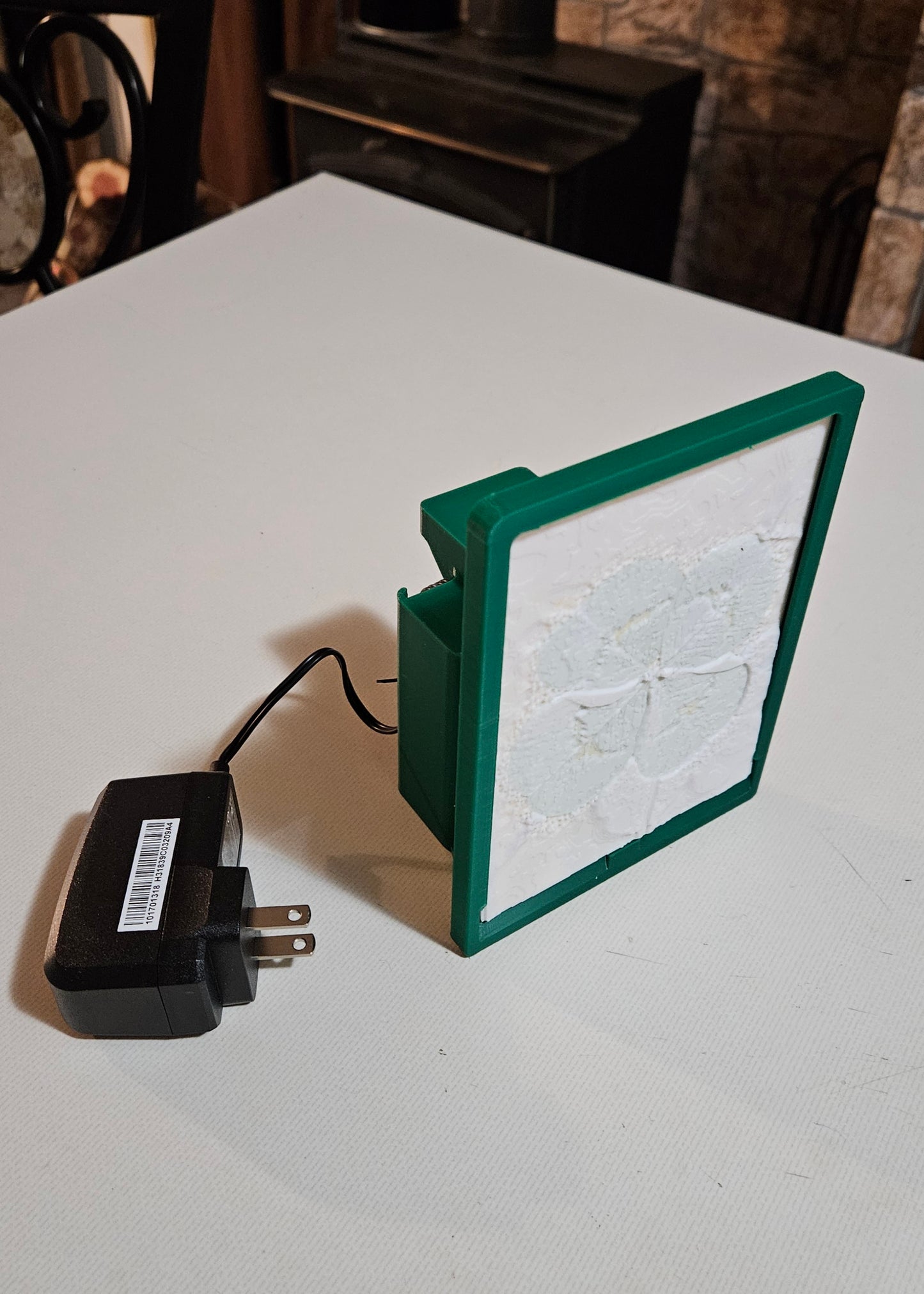 Four Leaf Clover - St Patrick's Day - Desktop or Night Light Display