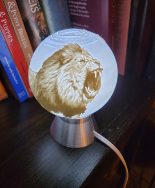 Lion Light Globe